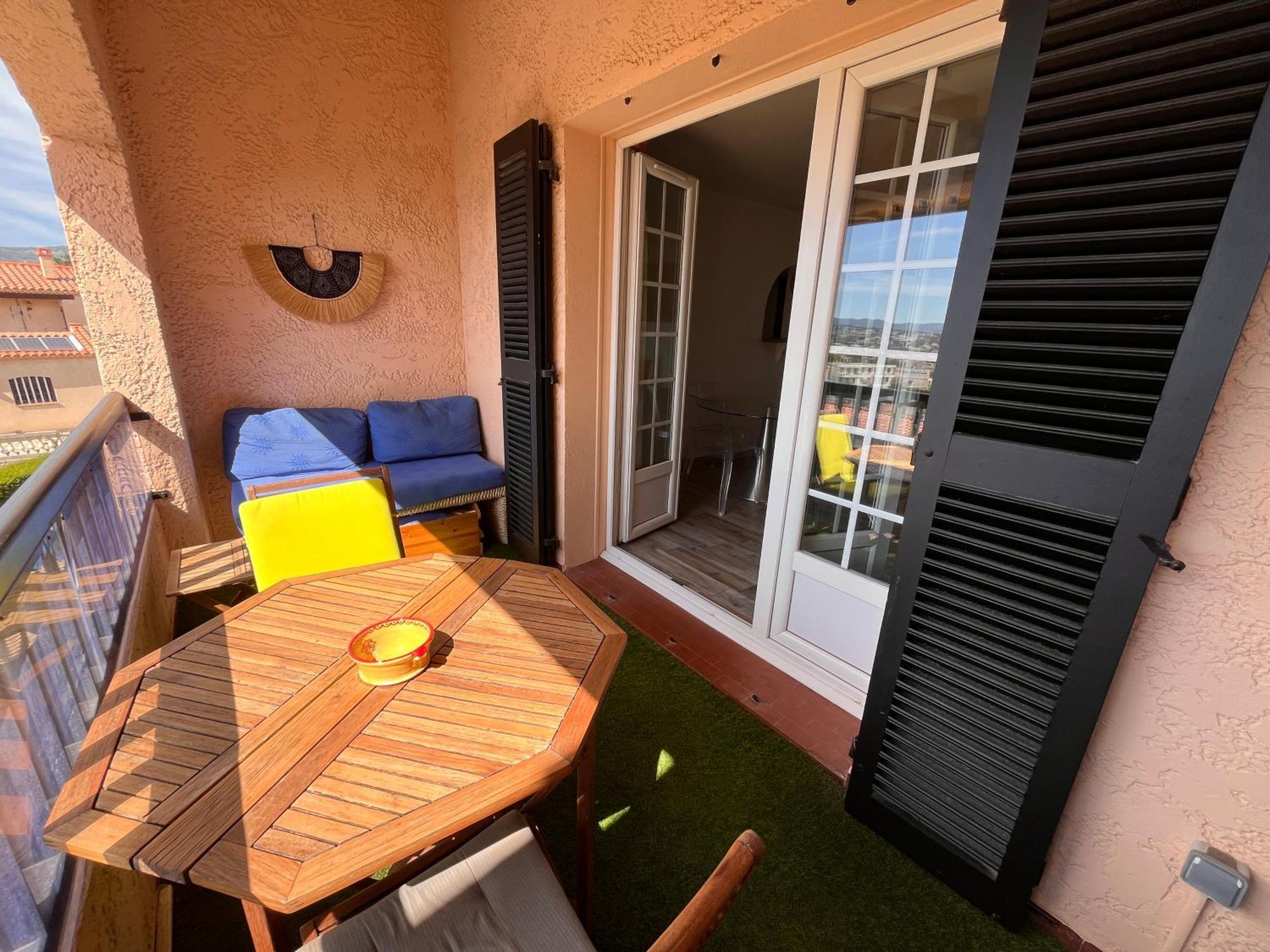 Six Fours Les Lones T2 42M2 Vue Mer Сис-Фур-Ле-Пляж Экстерьер фото