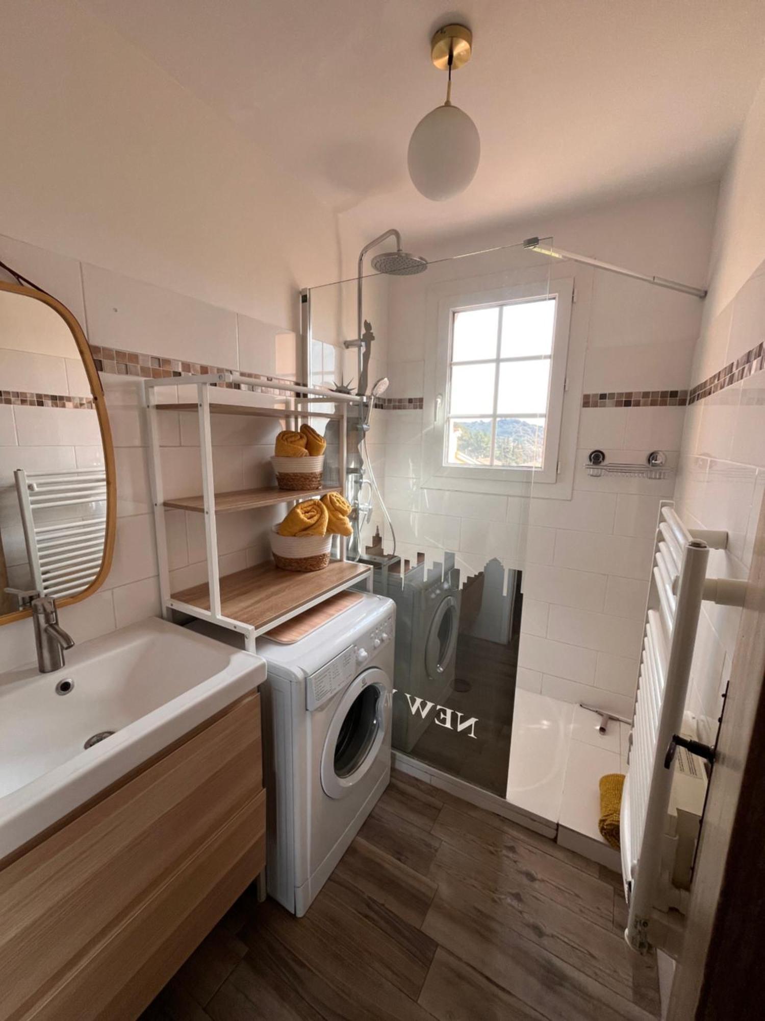 Six Fours Les Lones T2 42M2 Vue Mer Сис-Фур-Ле-Пляж Экстерьер фото